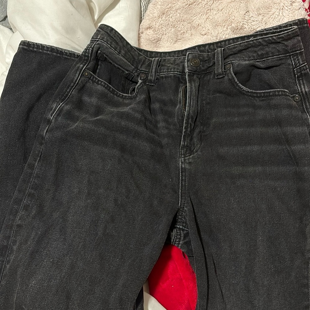 Black Ripped loose skinny jeans